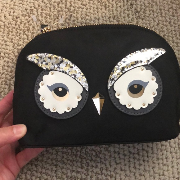 kate spade Handbags - NWT Kate Spade makeup bag